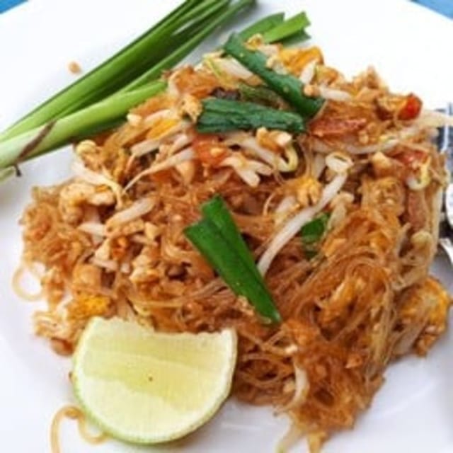 #32) Pad Thai.